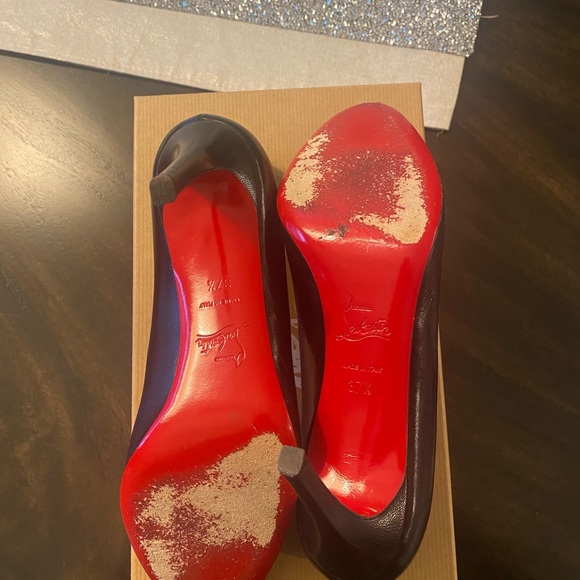 Christian Louboutin 85MM pumps black, red bottom. Size 37.5 - Picture 6 of 11